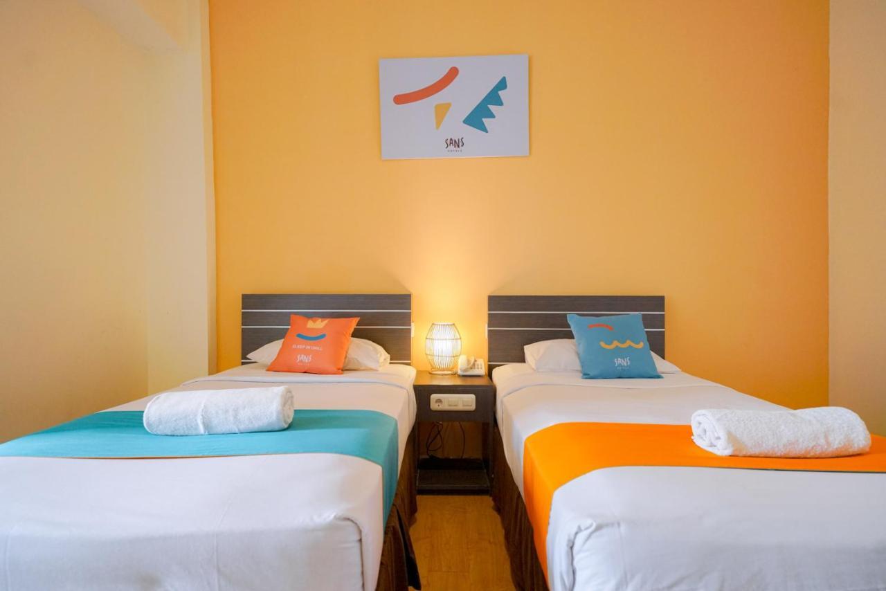 Hotel Reddoorz @ Sunset Point Seminyak Exteriér fotografie